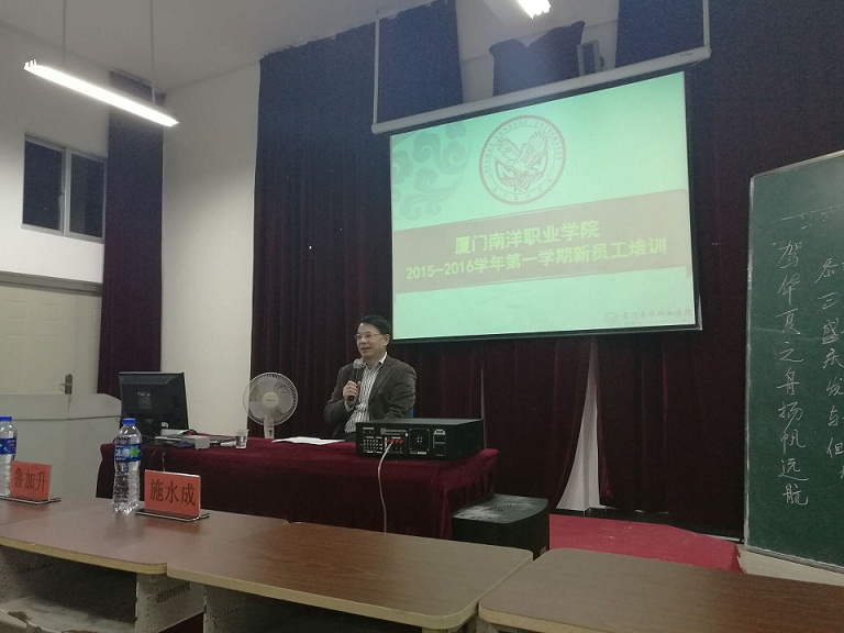 E:/lei/2016/缃戠珯绋夸欢/QQ鍥剧墖20160118111304.jpg